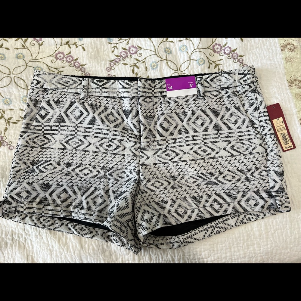 NWT Merona size 14, 3” shorts